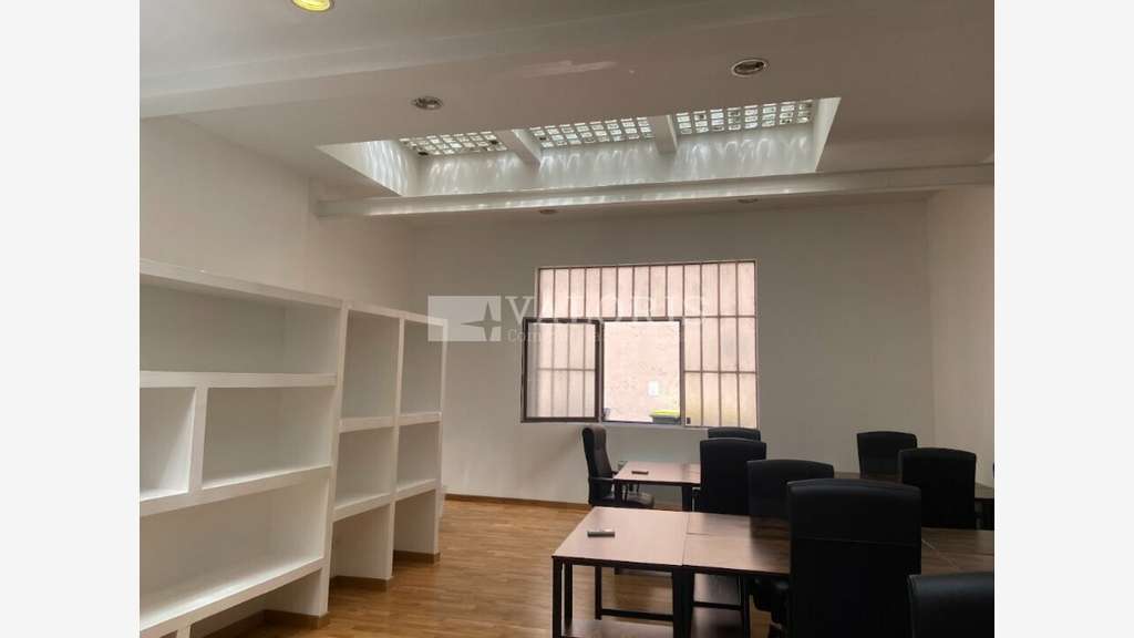 Bureaux atypiques 130m² à louer à Lyon 7e