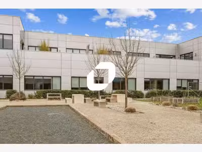 A louer Bureaux 755m² Lyon