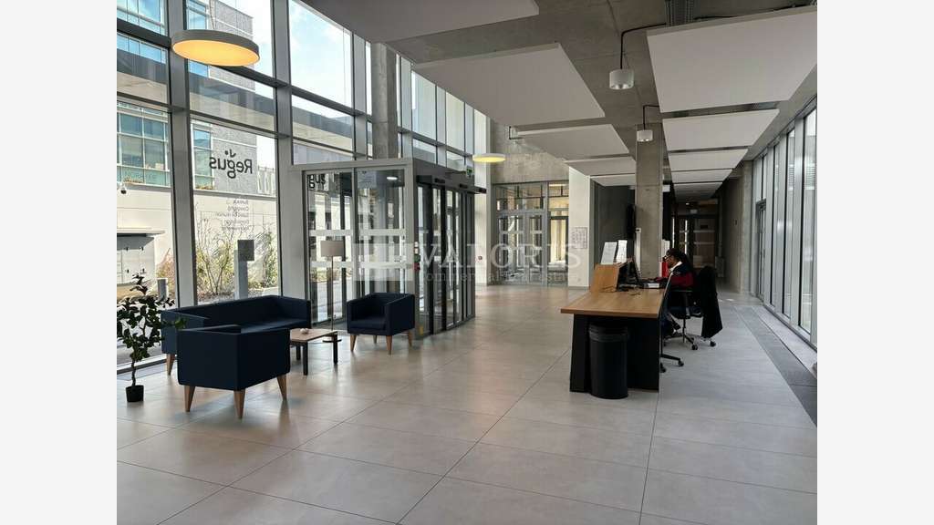 Bureaux HQE RE 2020 à louer Lyon 8e BioParc