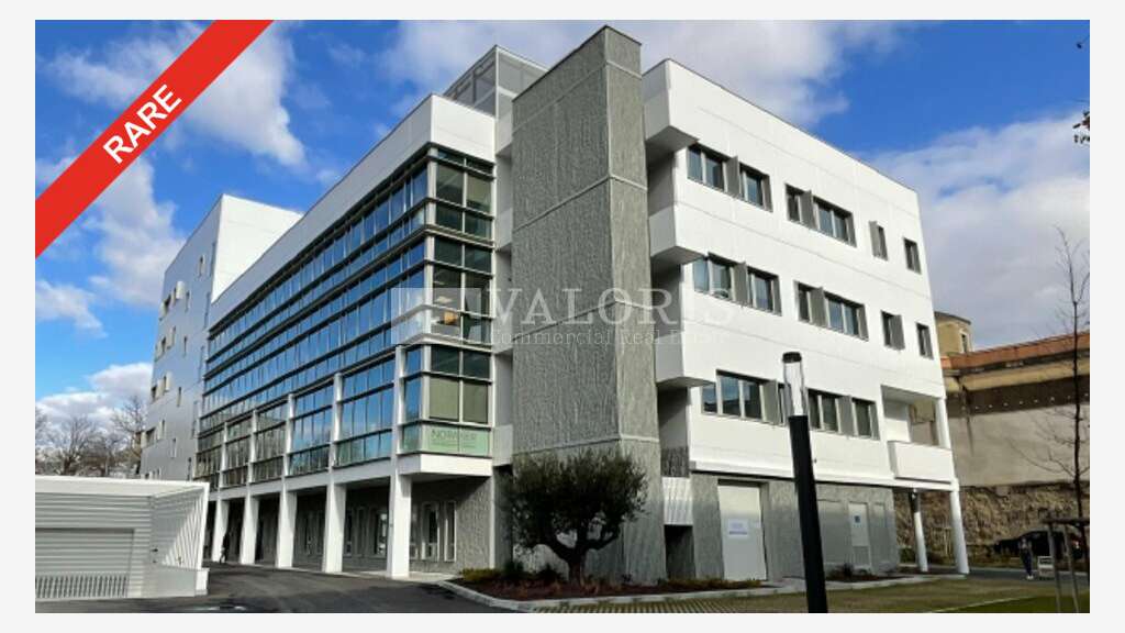 Bureaux lumineux à partir de 626m² à louer Lyon 8e