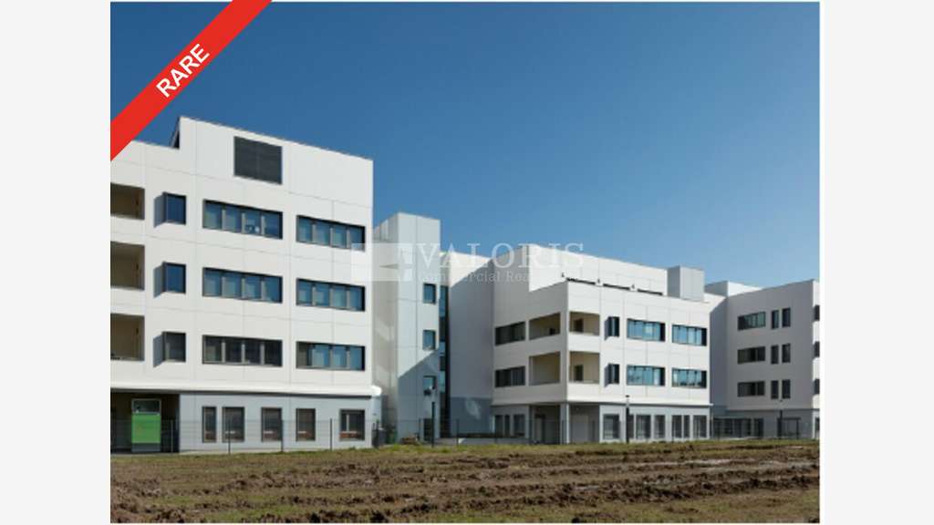 Bureaux lumineux à partir de 626m² à louer Lyon 8e
