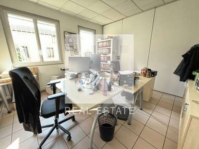 Location Bureaux à Lyon 8e