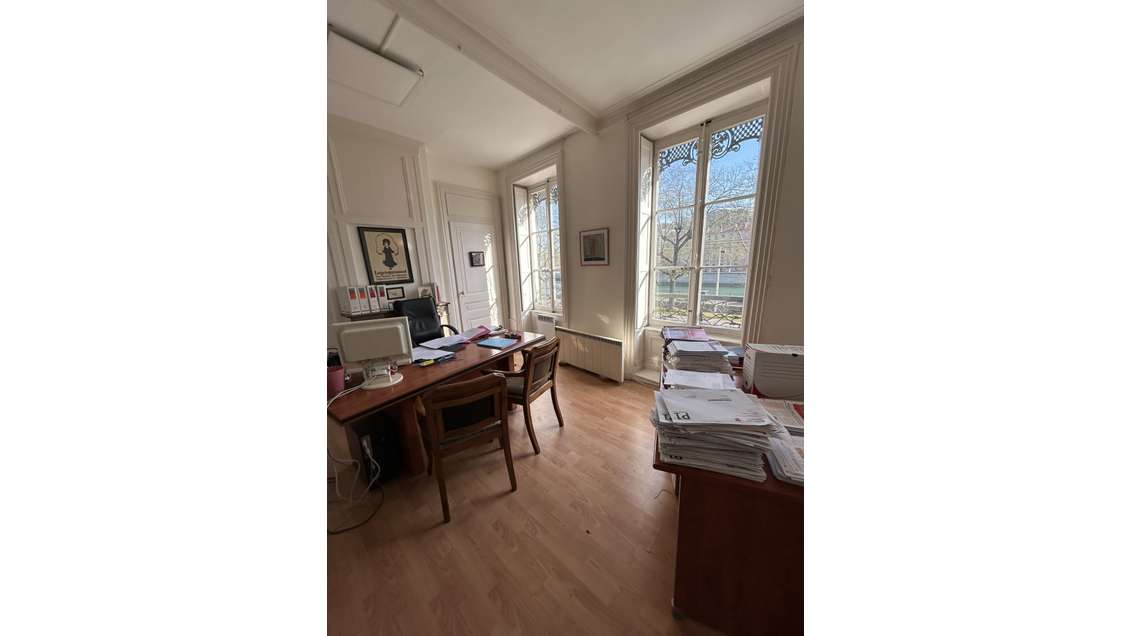 A louer bureaux 37m² Lyon 69009 Quai Arloing 