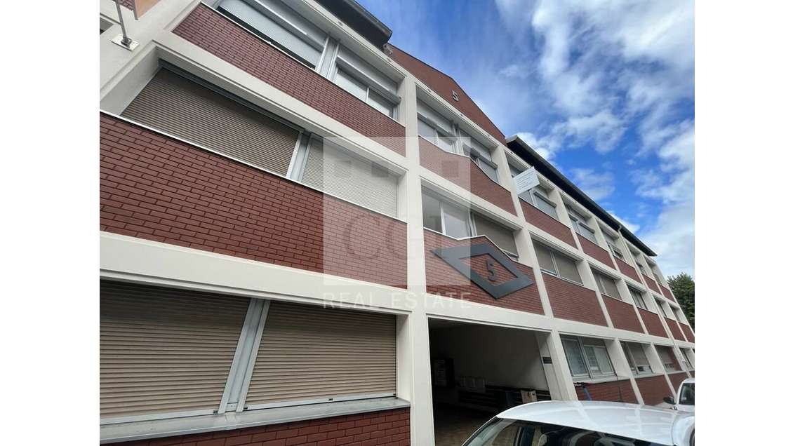 Bureaux 144m² à louer à Lyon 9e proche A6