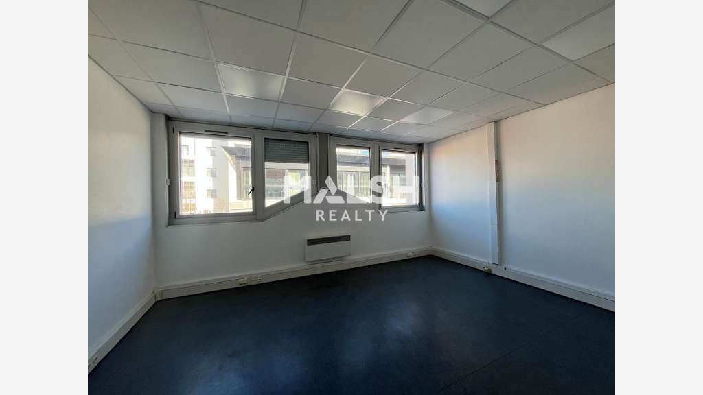 A louer bureaux 148m² divisibles  à Lyon 9e