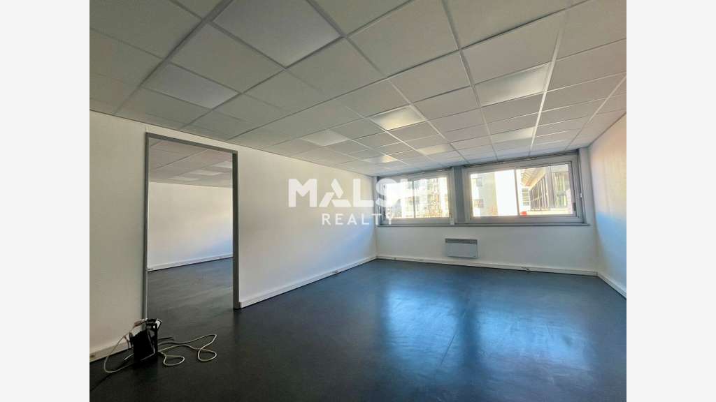 A louer bureaux 148m² divisibles  à Lyon 9e