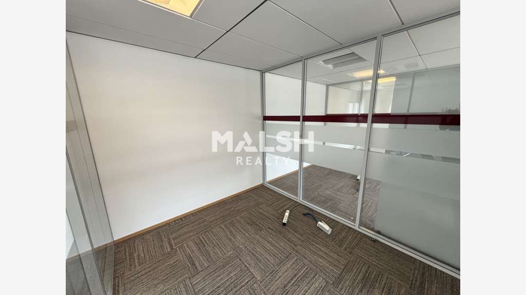 Bureaux 192m² à louer parc tertiaire à Lyon 9e