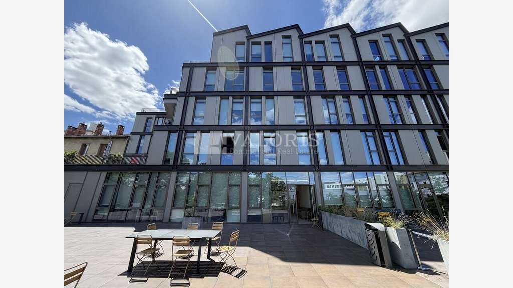 Bureaux de 227m² à louer à Lyon 69009