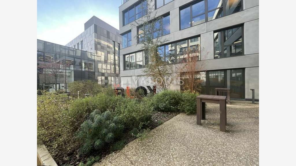 A louer bureaux proche quais de Saône.