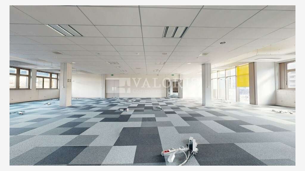 Bureaux BBC 2005 Effinergie à louer Lyon 9e vaise