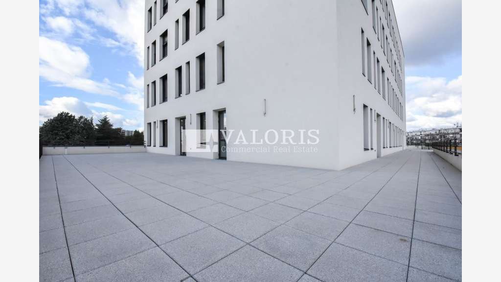 Bureaux récents à louer Lyon 9e proche A6 Techlid