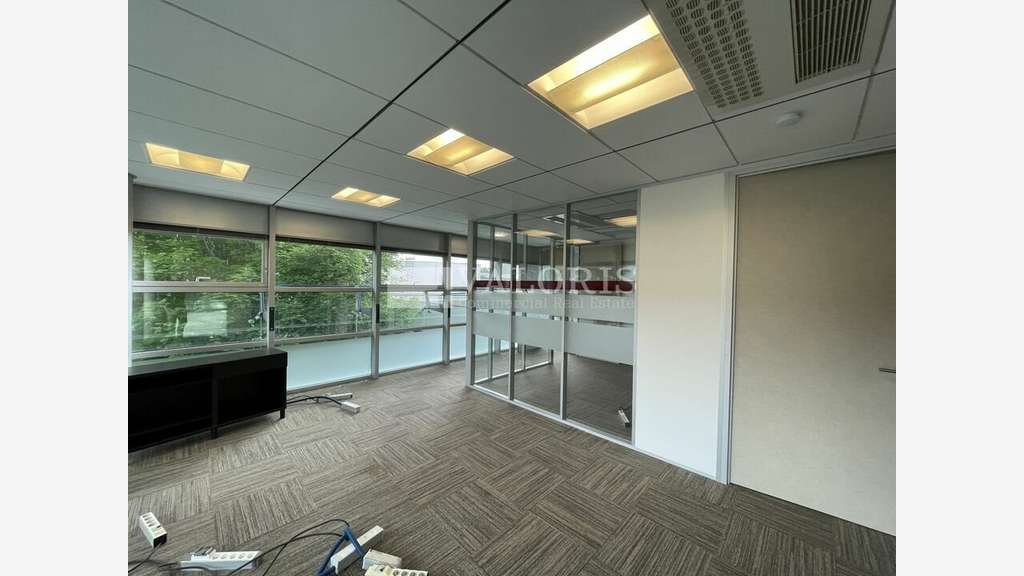 Bureaux 193m² à louer Lyon 9e Vaise