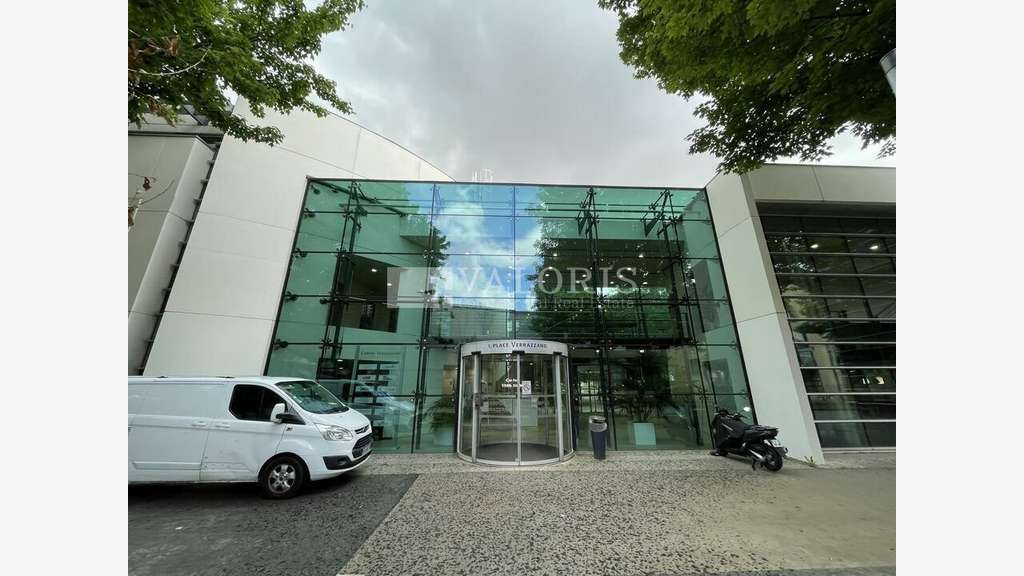 Bureaux 193m² à louer Lyon 9e Vaise