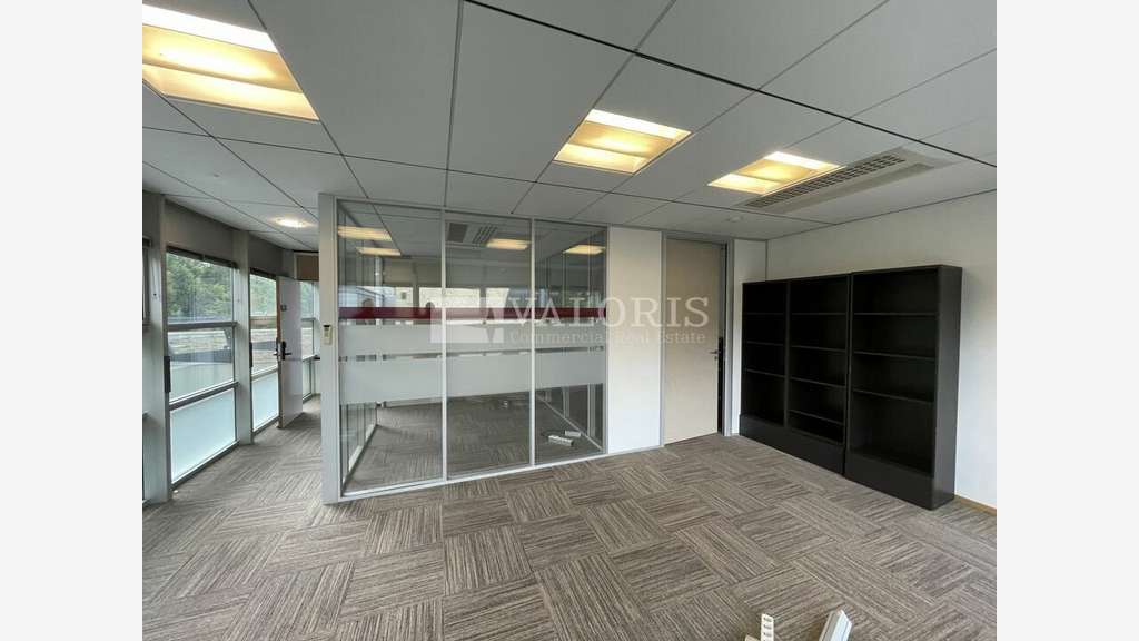 Bureaux 193m² à louer Lyon 9e Vaise