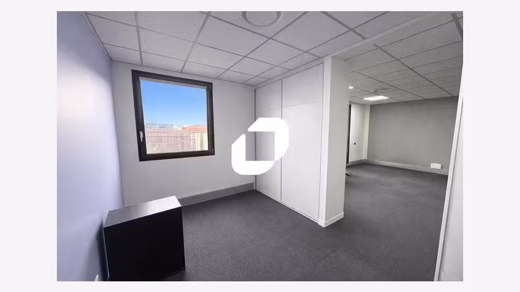 A louer Bureaux 324m² Lyon