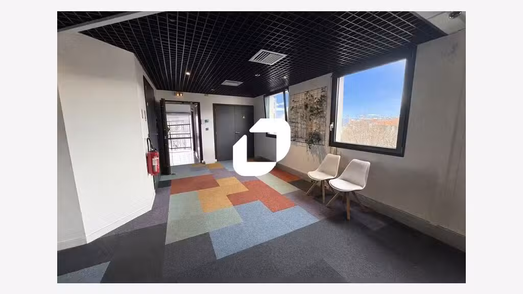 A louer Bureaux 324m² Lyon