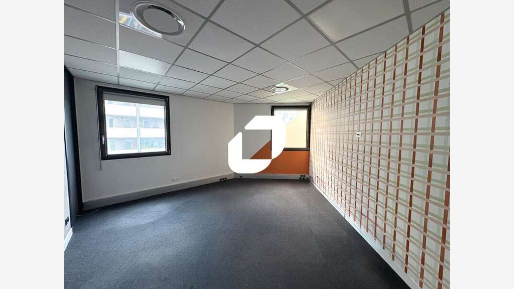 A louer Bureaux 324m² Lyon