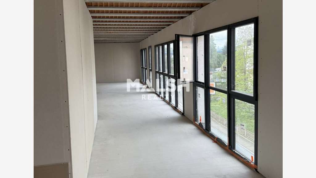 Bureaux de 171m² à louer Lyon 69009à