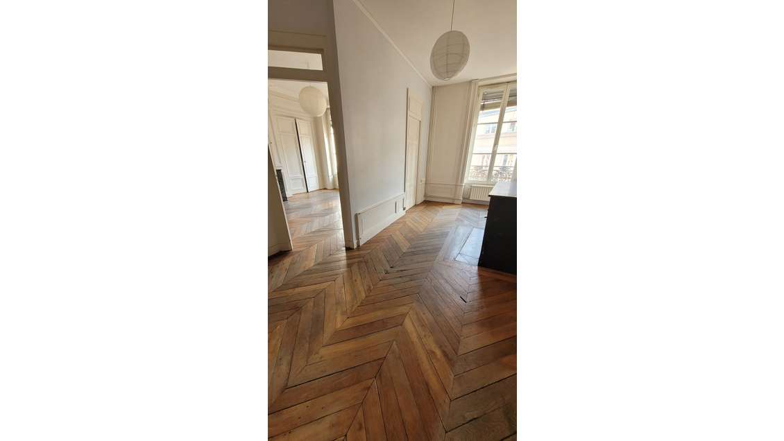 A louer bureaux Lyon 1er Hôtel de Ville