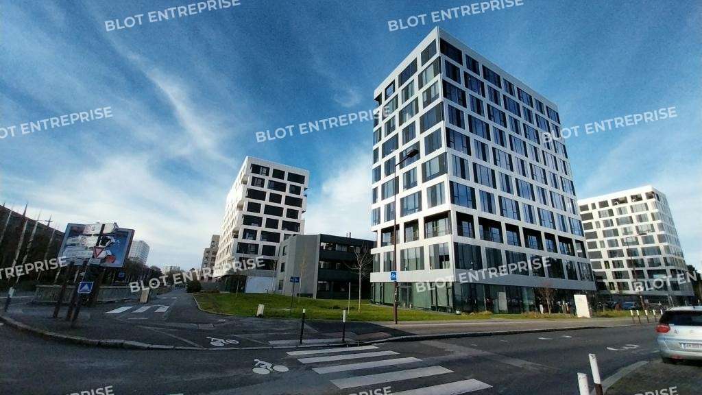 A louer bureaux 220m² PMR à Nantes Beaulieu
