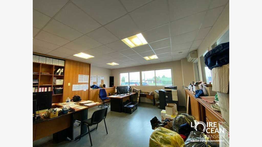 Bureaux 135m² à louer à Machecoul