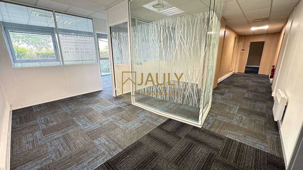 A louer bureaux 184m² proche TGV Magny-le-Hongre