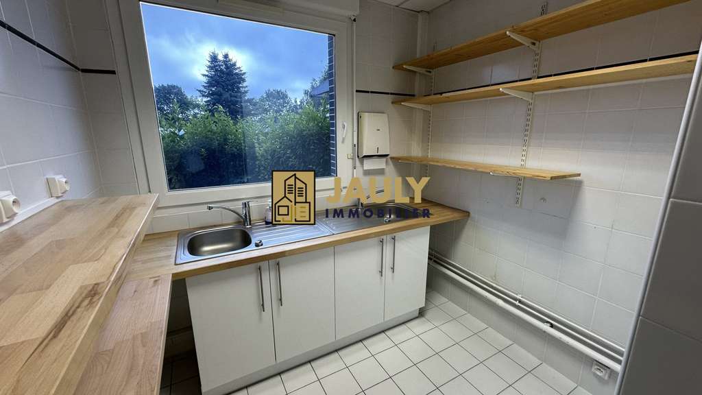 A louer bureaux 184m² proche TGV Magny-le-Hongre