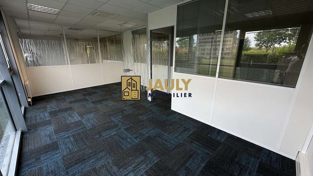 A louer bureaux 184m² proche TGV Magny-le-Hongre