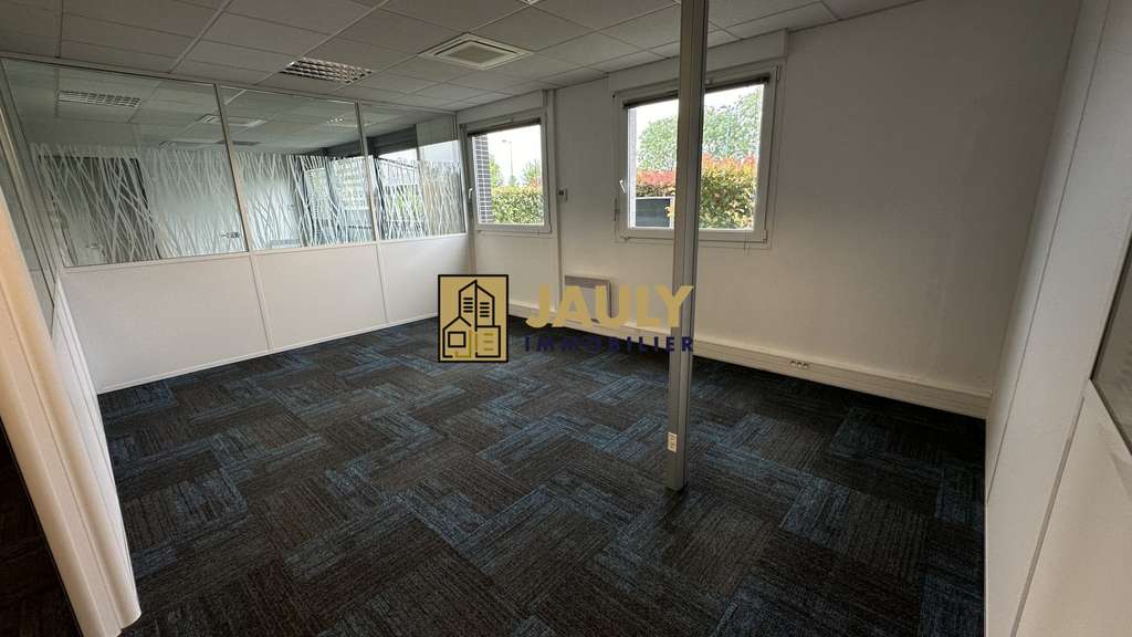 A louer bureaux 184m² proche TGV Magny-le-Hongre