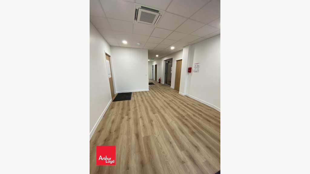 A louer Locaux d'activités de 95m² à Mainvilliers 