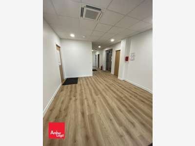 A louer Locaux d'activités de 95m² à Mainvilliers 