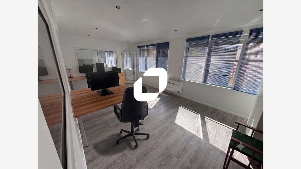 A louer Bureaux 95m² Malakoff