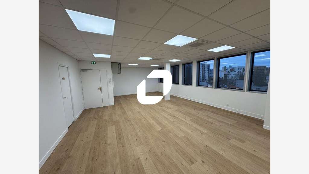 A louer Bureaux 111m² Malakoff