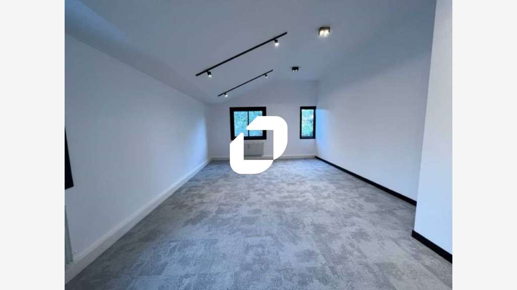 A louer Bureaux 125m² Malakoff
