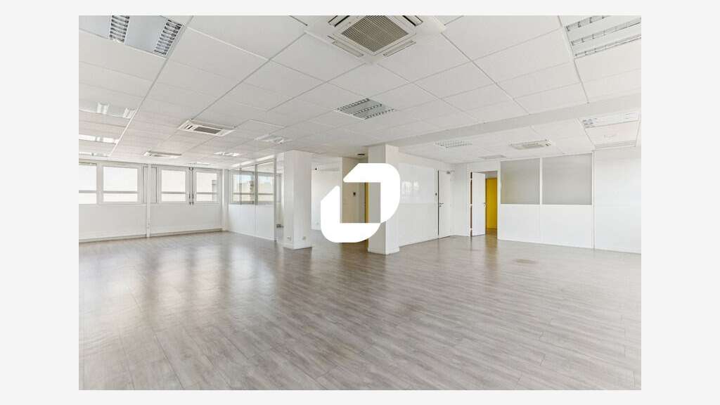 A louer Bureaux 699m² Malakoff