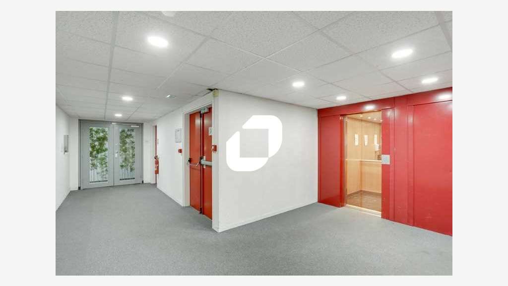 A louer Bureaux 950m² Malakoff