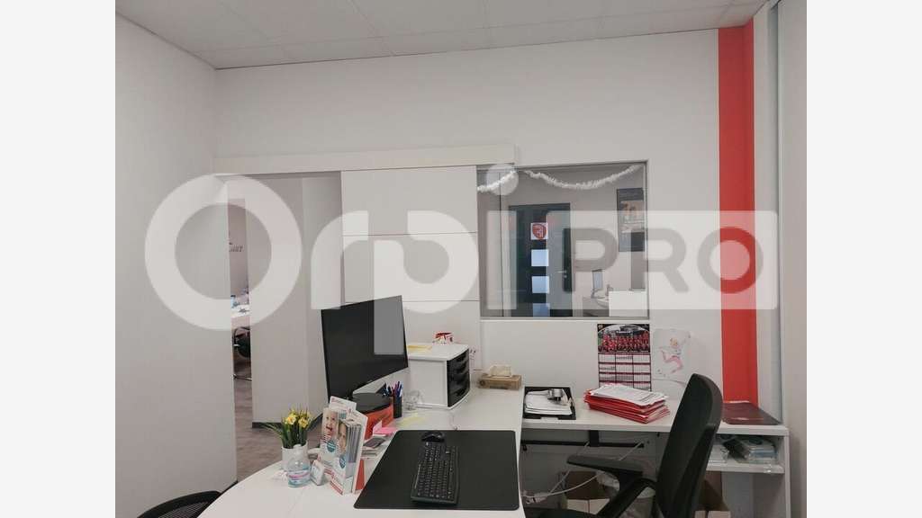 A louer local commercial pro de 63m² à Manosque