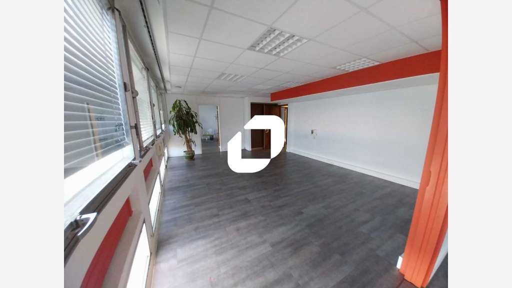 A louer Bureaux 155m² Mantes la jolie