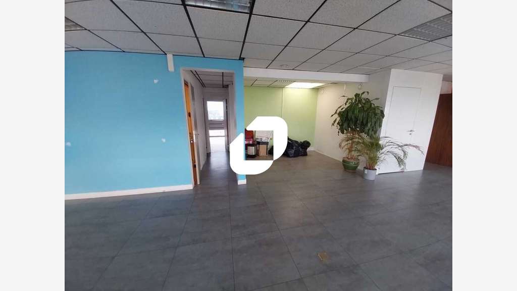 A louer Bureaux 155m² Mantes la jolie