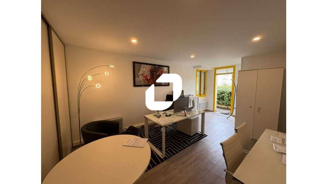 A louer Bureaux 59m² Mantes la ville