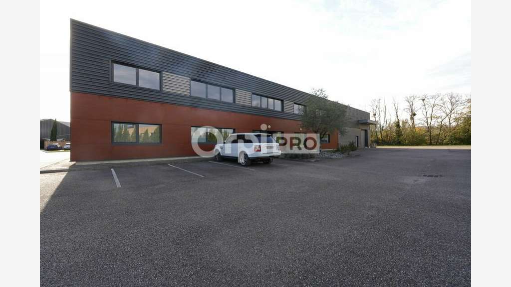 Bâtiment mixte 1000m² à louer Marcilly-d'Azergues
