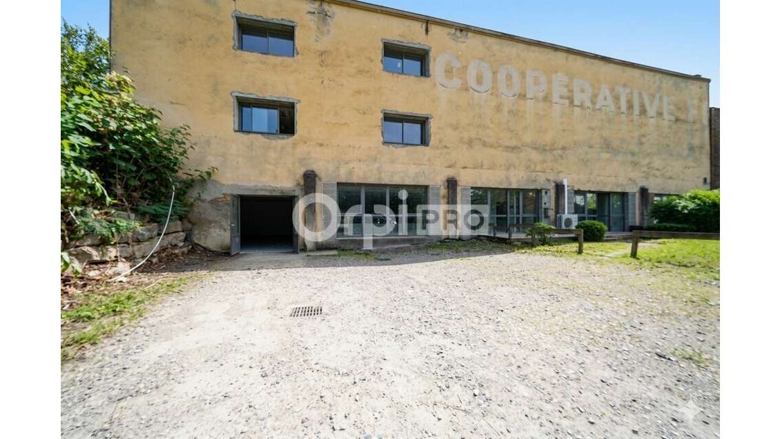 Bureaux à louer 260m² à Marcilly-d'Azergues