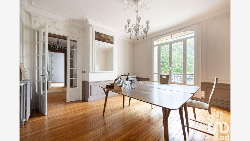 A louer bureau 34m² R+1 Marcoussis près N20 A10