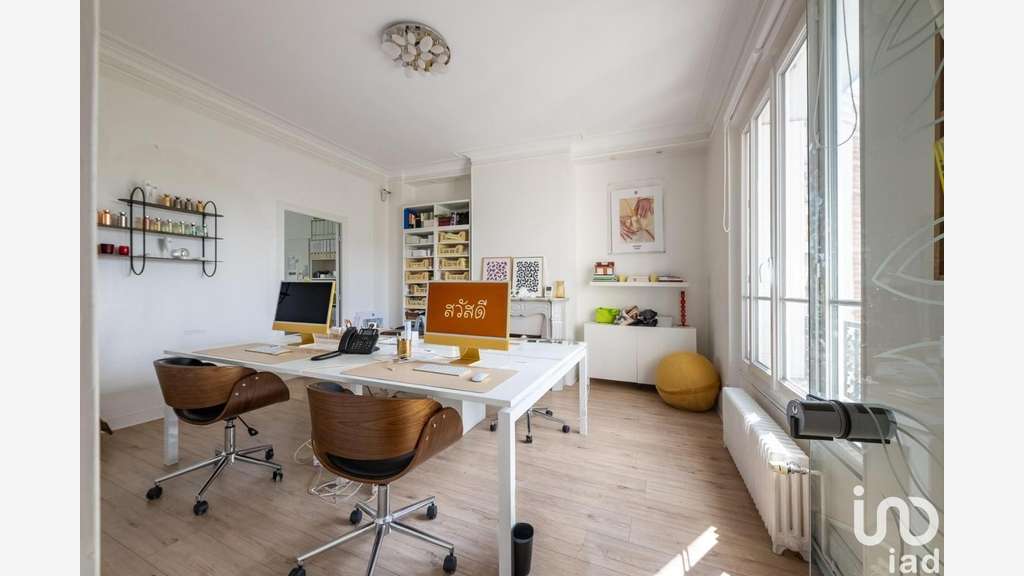 A louer bureau 34m² R+1 Marcoussis près N20 A10