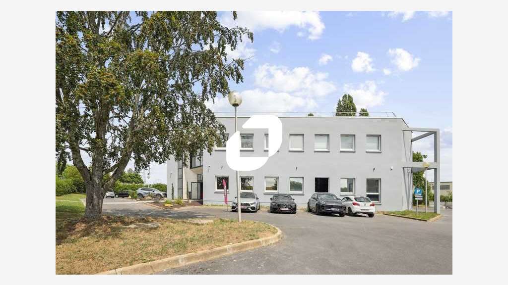 A louer Bureaux 300m² Marcoussis
