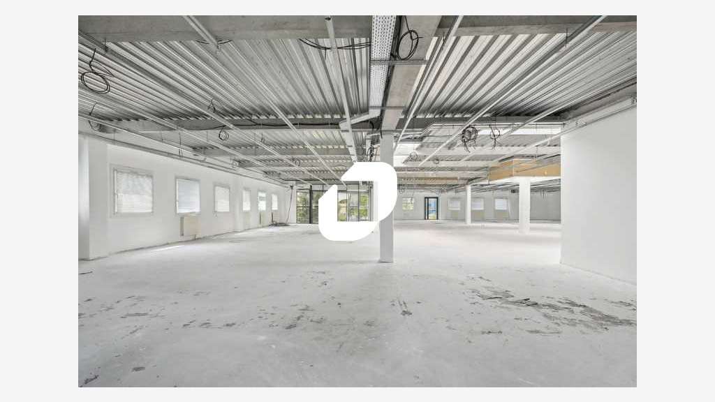 A louer Bureaux 300m² Marcoussis