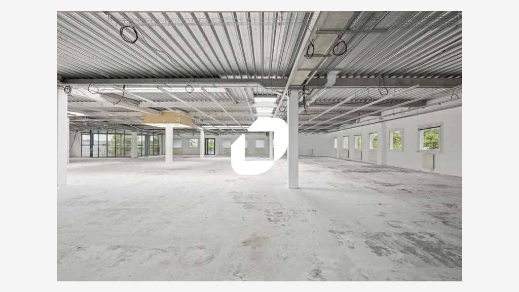 A louer Bureaux 300m² Marcoussis