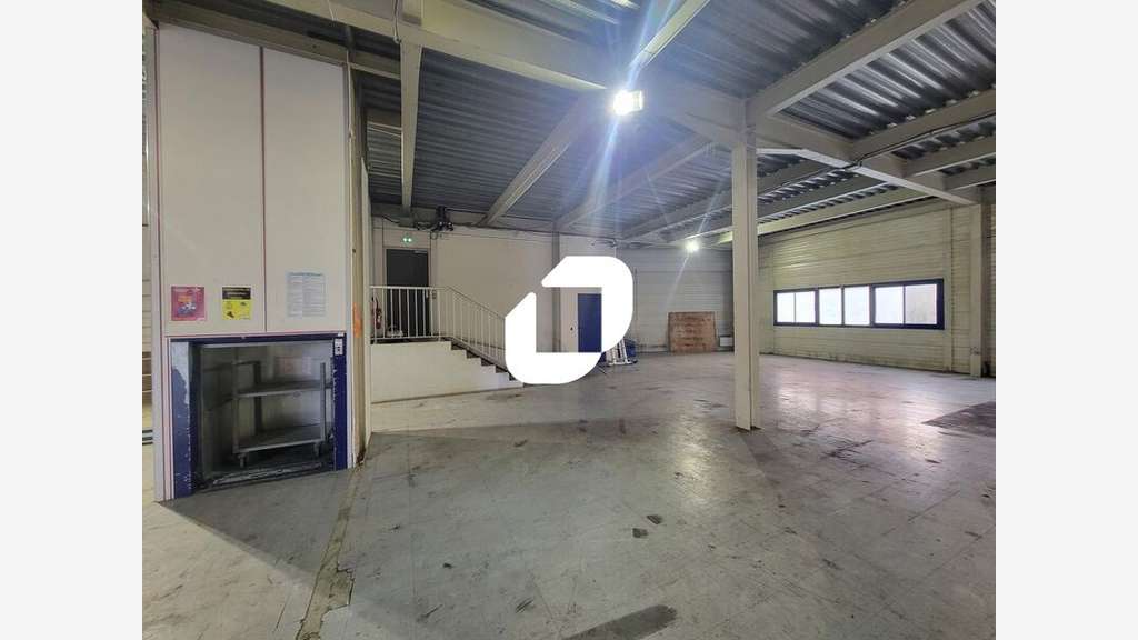 A louer Bureaux 311m² Marcoussis