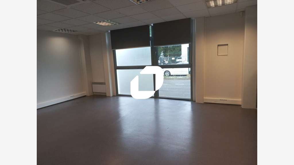 A louer Bureaux 210m² Marcq en baroeul