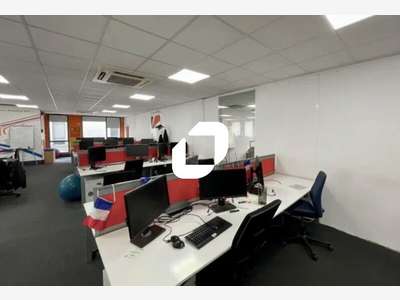 A louer Bureaux 700m² Marcq en baroeul